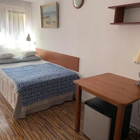 Etiuda Kwatera prywatna *