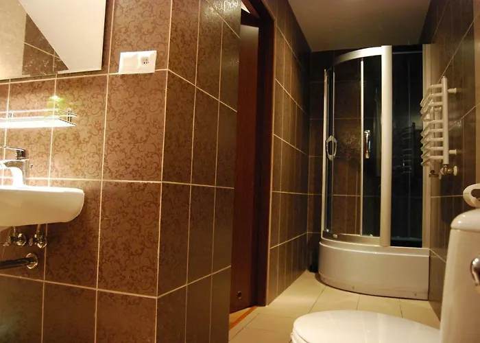 Quarto em Acomodações Particulares Etiuda