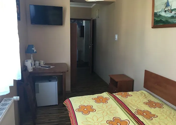 Etiuda Quarto em Acomodações Particulares *